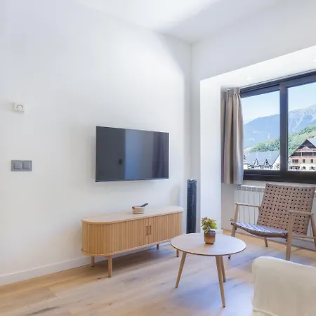 R1 Eraclau - Eth Roser De Apartment Betren