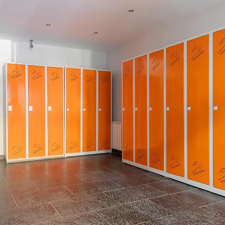 Apartment R1 Eraclau - Eth Roser De Betren